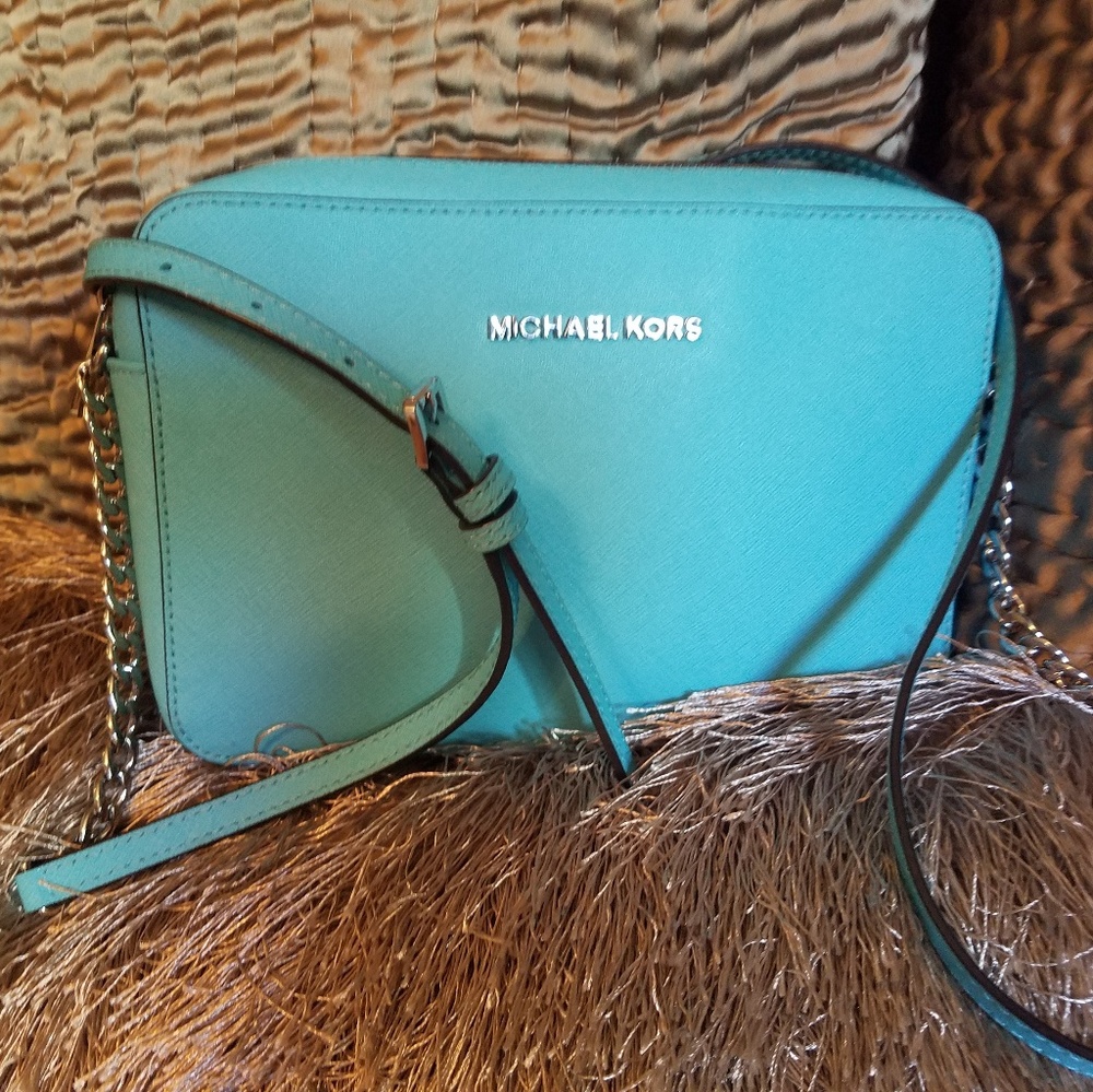 Michael Kors Jet Set Travel Blue Crossbody